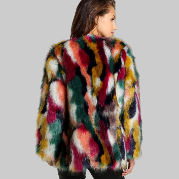 Manteau Fourrure Colorée – Élégance et Confort
