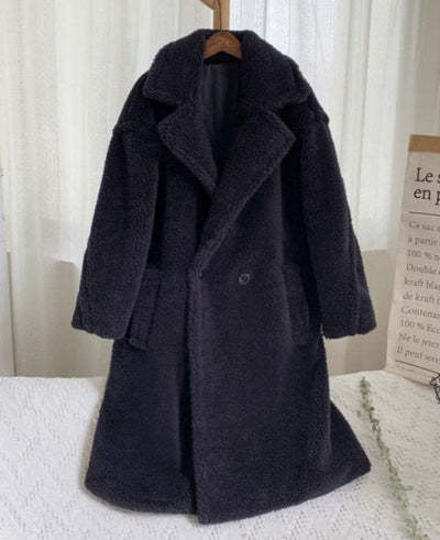 Glamorous Fur Coat - Elegance and Warmth