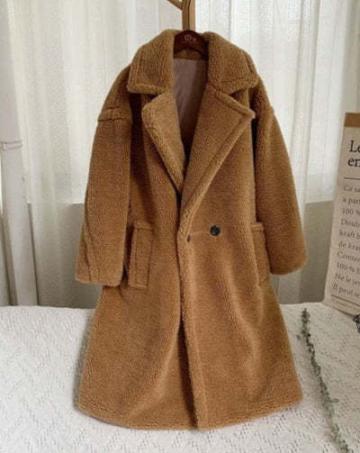 Glamorous Fur Coat - Elegance and Warmth