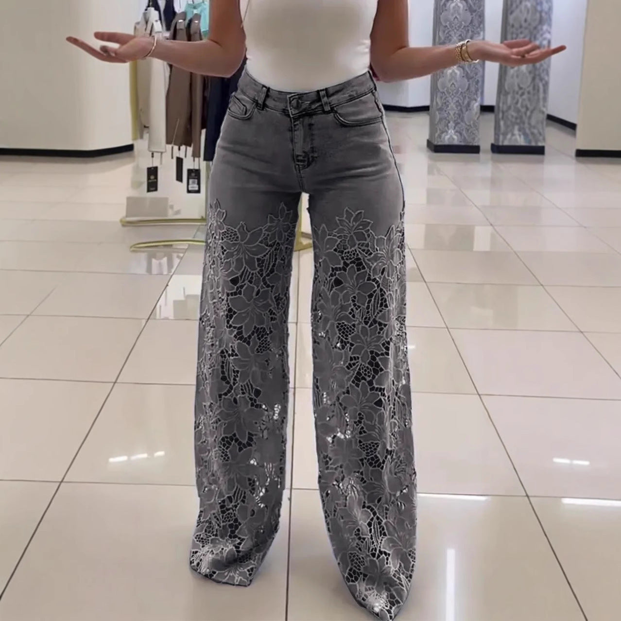 LÉA™ JEAN PANTALON LARGE DENTELLE FLORALE