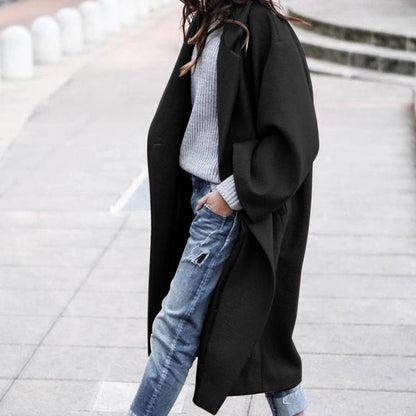 Evelyn Elegant Coat with Pockets