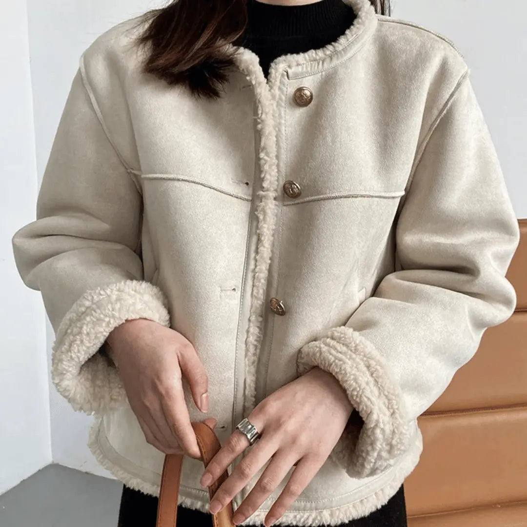 Clémence Veste Sherpa Douce et Élégante
