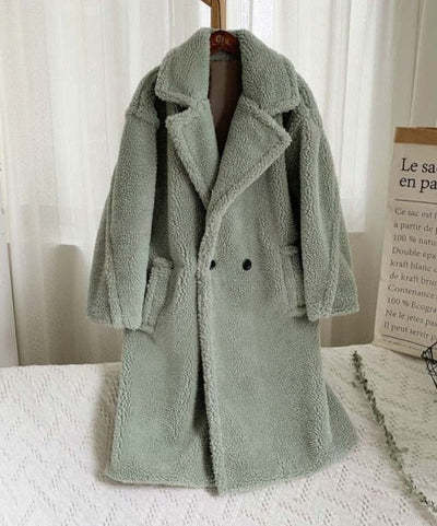 Glamorous Fur Coat - Elegance and Warmth