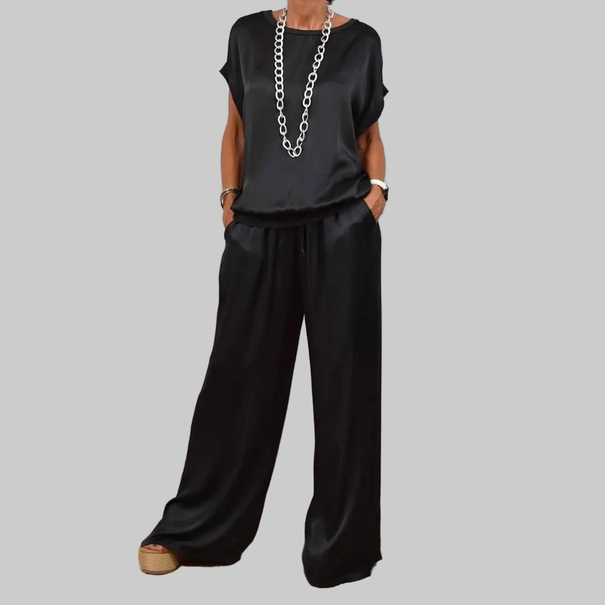 NATSUKI ENSEMBLE CASUAL CHIC EN SATIN