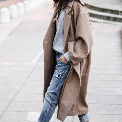 Evelyn Elegant Coat with Pockets