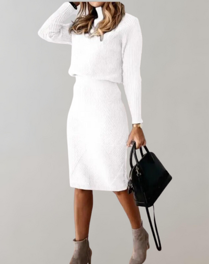 Léa Elegant and Comfortable Ribbed Knit Set