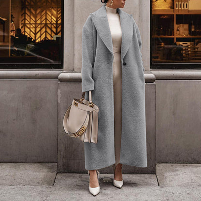 Clara's Cozy and Elegant Long Winter Coat