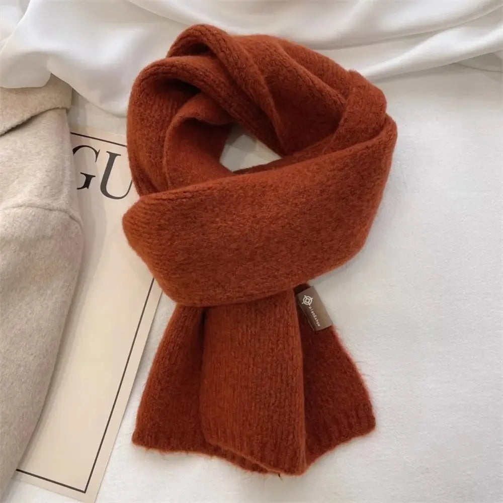 Chloé Soft and Elegant Wool Winter Scarf