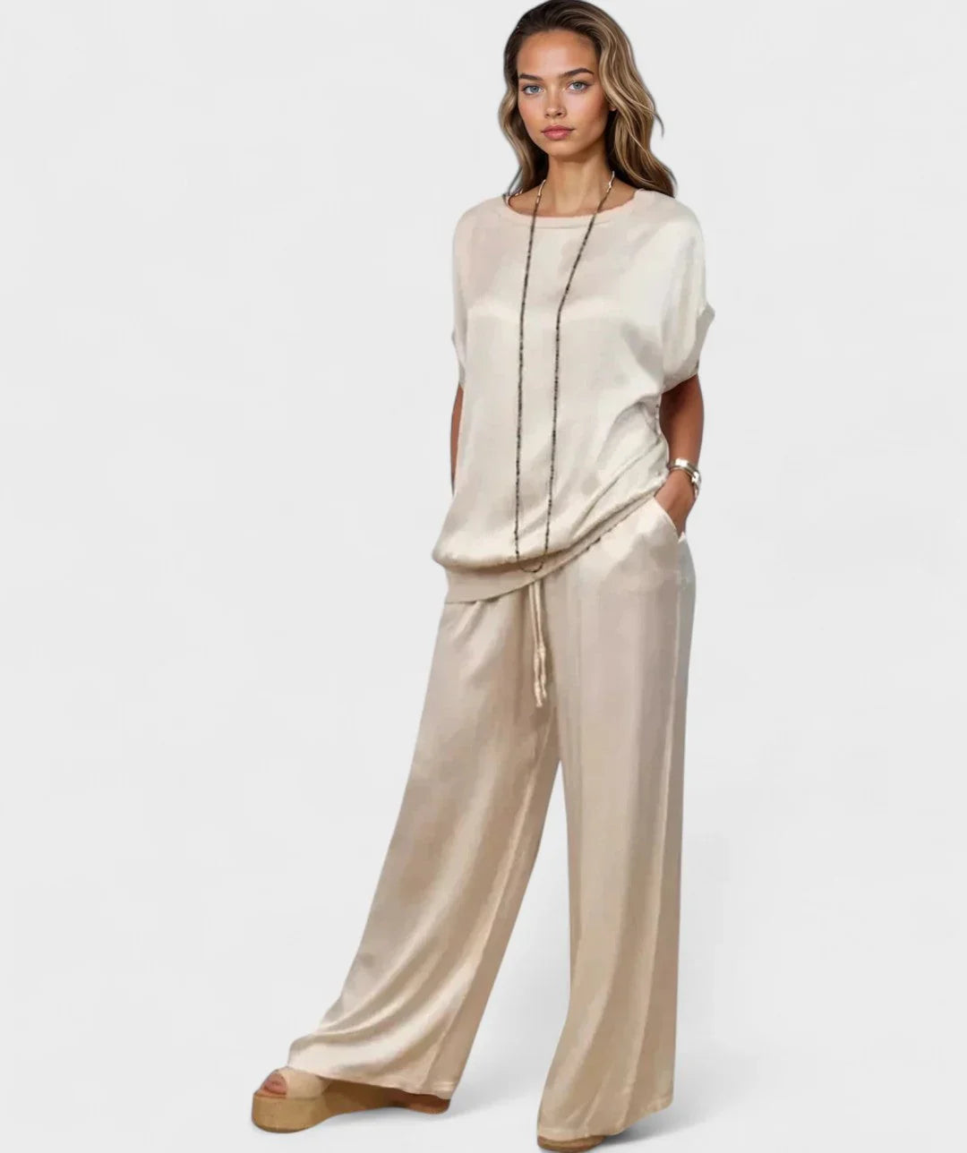 NATSUKI ENSEMBLE CASUAL CHIC EN SATIN