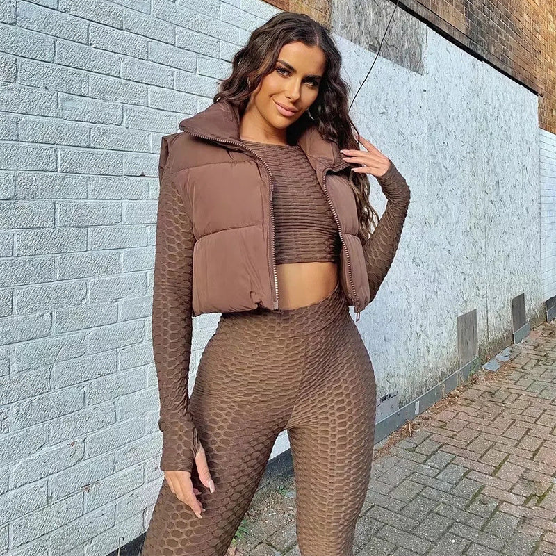 Sleeveless Winter Short Jacket – British Elegance and Style