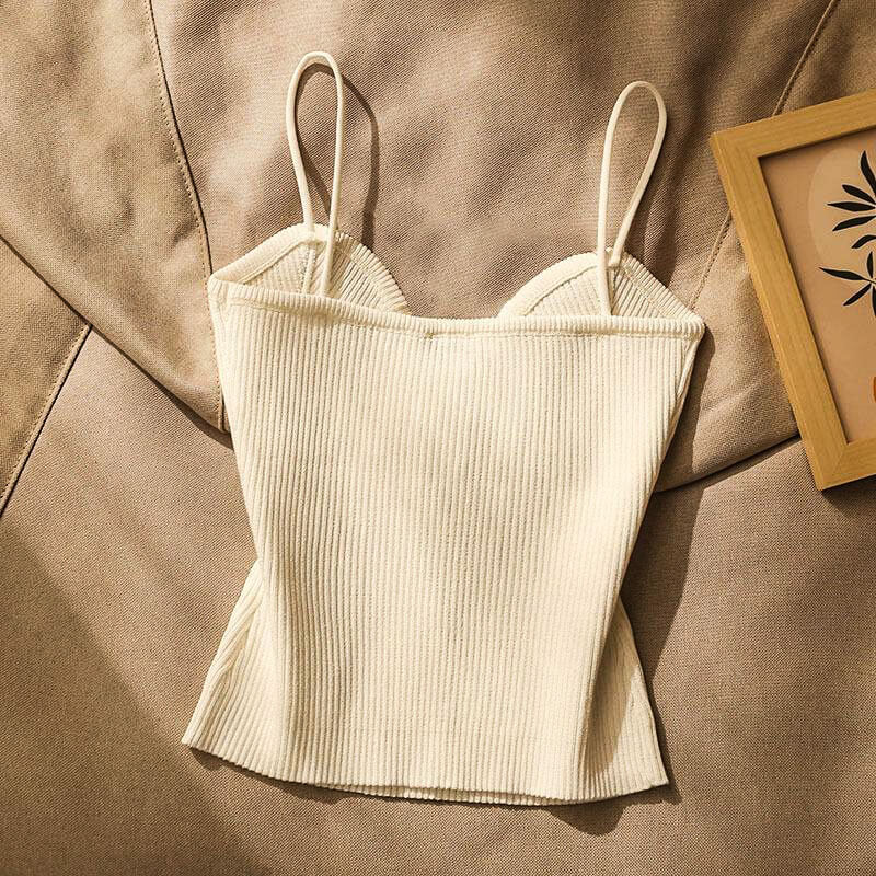 Léa Slim-fit tank top in breathable and elegant fine mesh