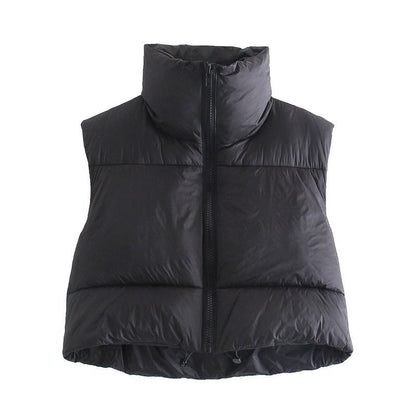 Sleeveless Winter Short Jacket – British Elegance and Style